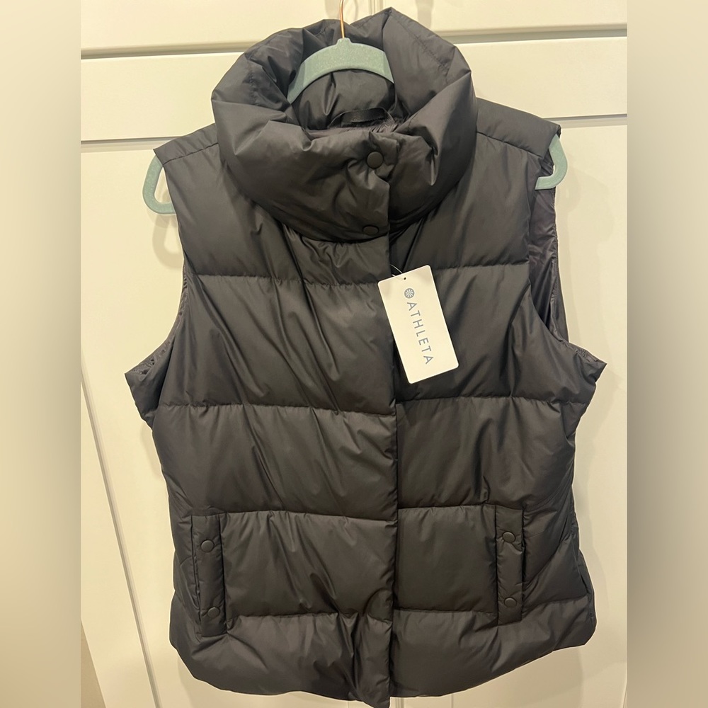 Athleta Women’s Downtown Vest - Size XL - NWT